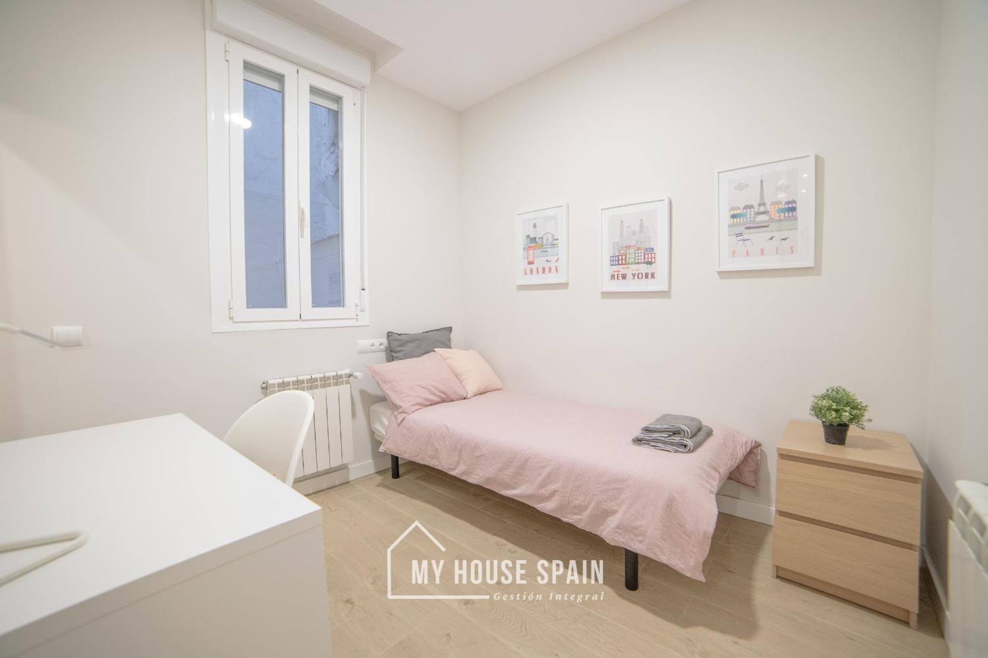 Myhousespain - Acogedor Piso Con Patio En Chamberi Madrid Ngoại thất bức ảnh